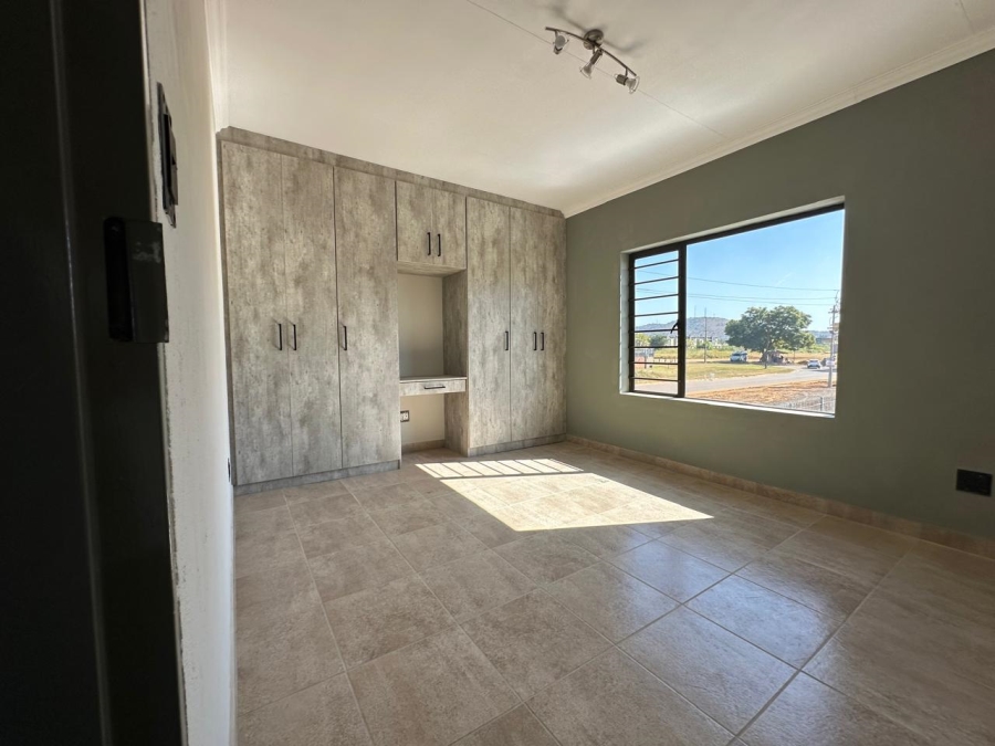 3 Bedroom Property for Sale in Waterval East North West